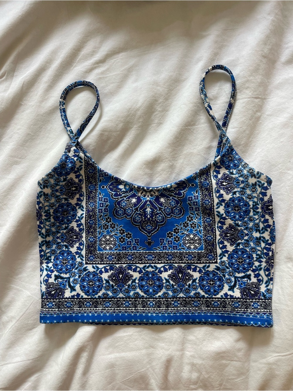 Blue and white patterned cropped tank